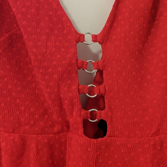 NBD Revolve Red V-neck Romper - Picture 4 of 10
